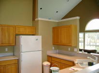 022-kitchen-cabinet-staining